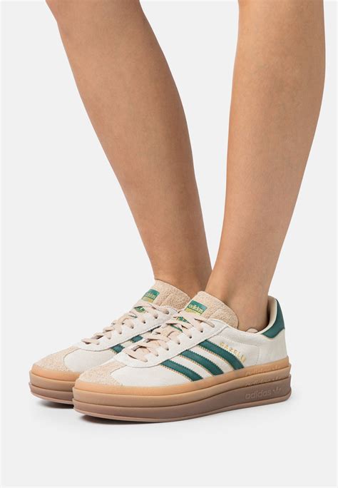 adidas brede zaalschoen|adidas Gazelle Bold .